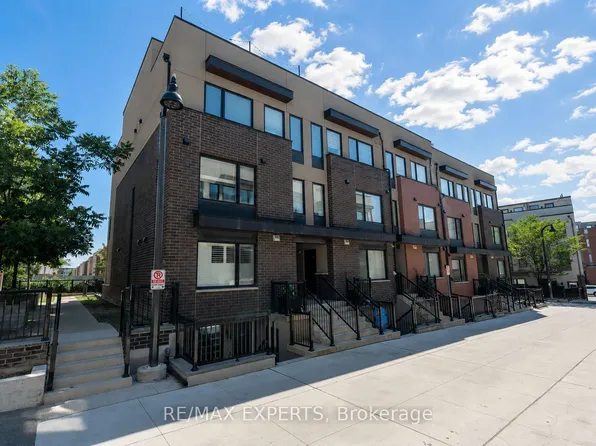 142 William Duncan Rd #1, Toronto, ON M3K 0C1