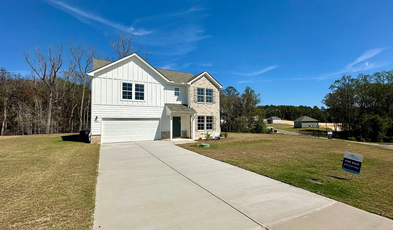 5 bed, 2653 sqft, $2,595 — Photo 2