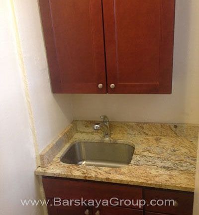 4th image of 3115 21st Ave #2H