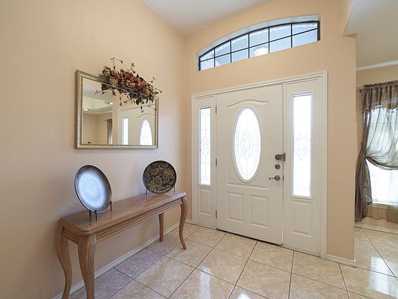 3rd image of 5249 Los Arboles Ave