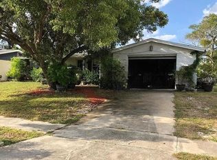 5617 Riddle Rd, Holiday, FL 34690