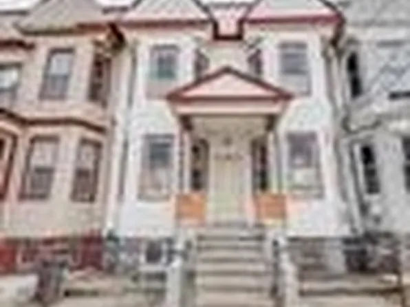 70 Rose Avenue image 1 of 4