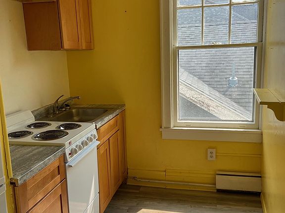 3rd image of 104 N Allen St #4