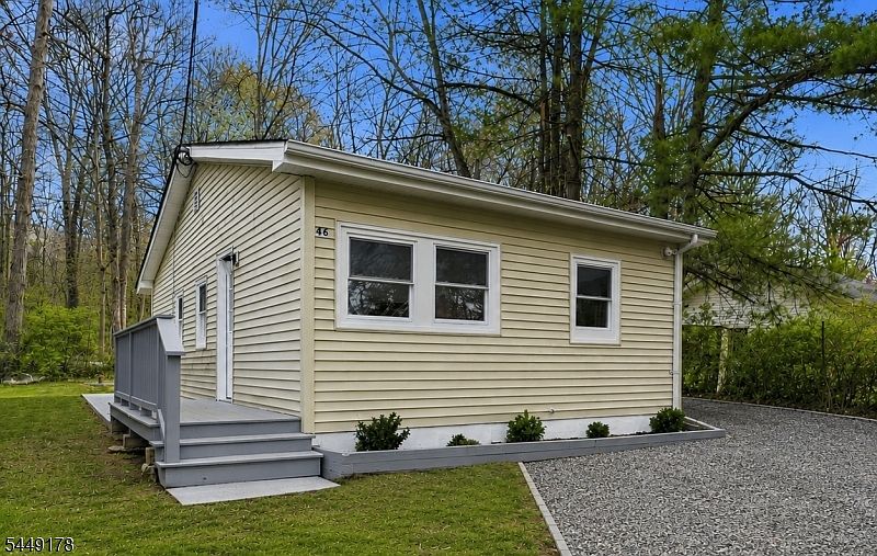 1st image of 46 Wildwood Rd