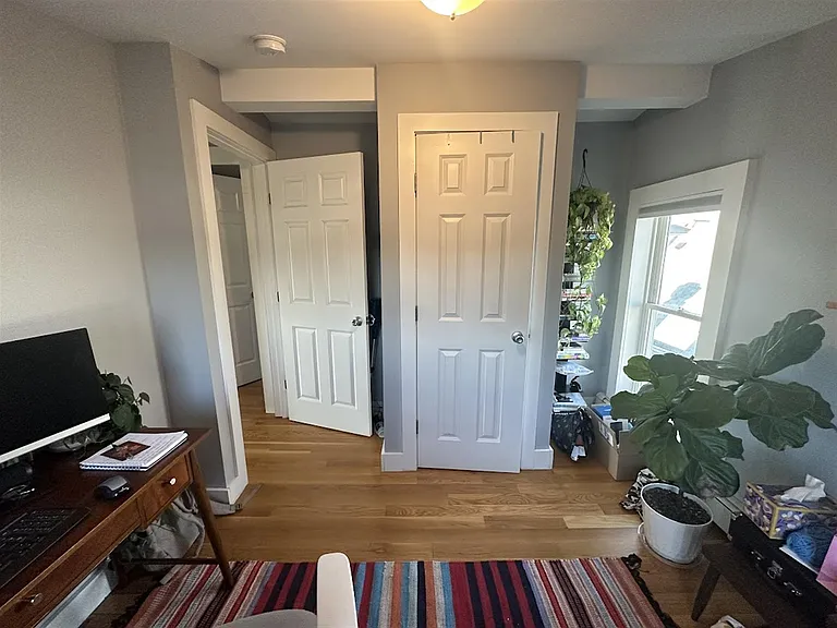 287 Beacon St #3 — Photo 9