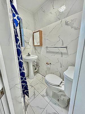 5th image of 136-47 58th Ave #1