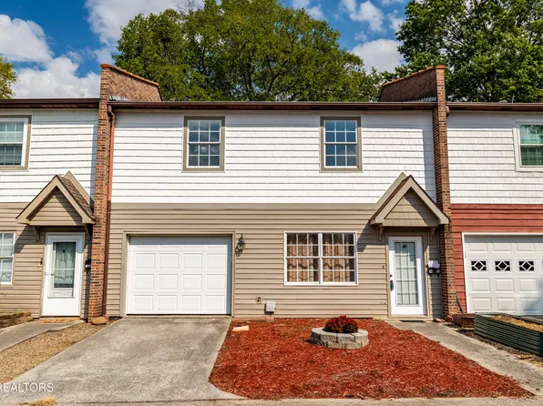 1012 Young Ave, Maryville, TN 37801