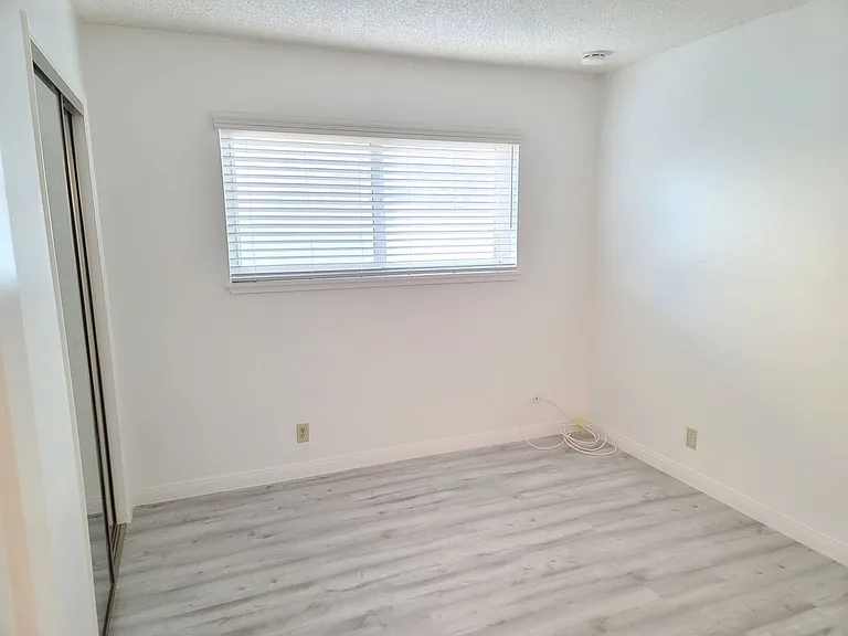 210 Lugonia St — Photo 11