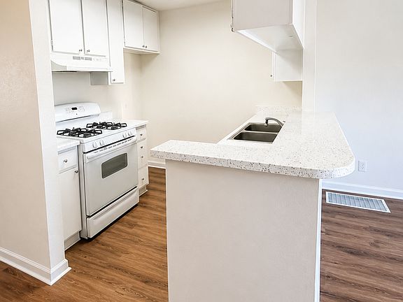 5th image of 74638 Driftwood Dr APT 3