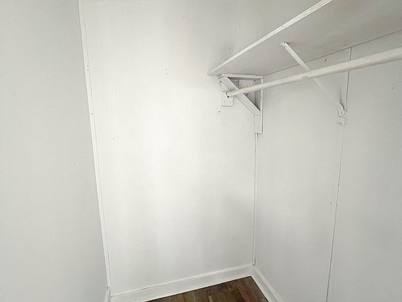 4th image of 117 Beach Dr #11351266