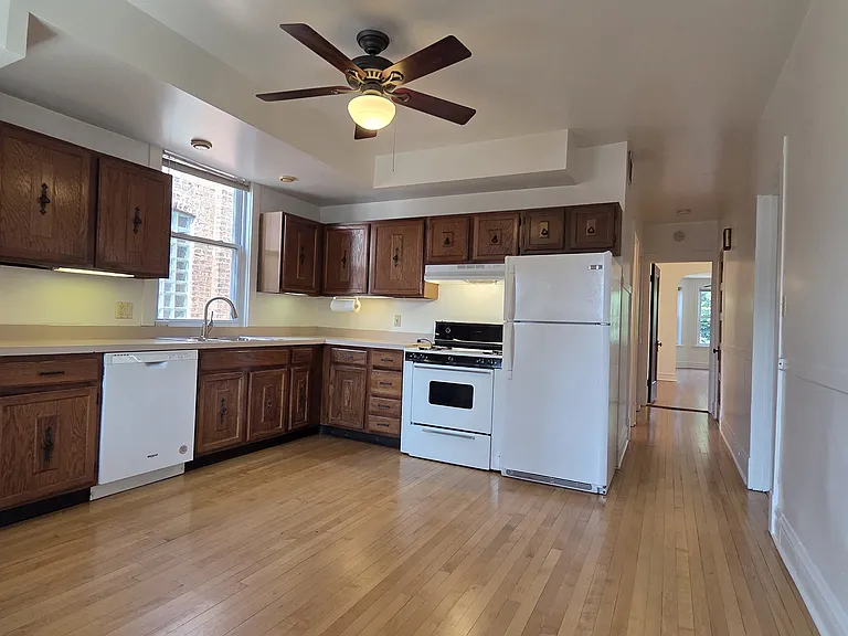 4236 N Wolcott Ave #2 — Photo 8