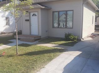 1122 N Minnesota Ave, Sioux Falls, SD 57104