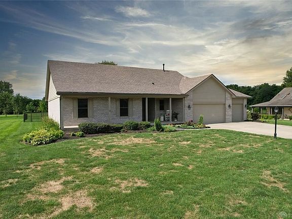 2nd image of 2030 Kitty Hawk Dr