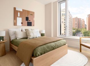 280 W 24th St #9A, New York, NY 10011