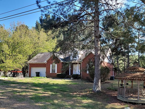 2nd image of 189 Panoramic Cir