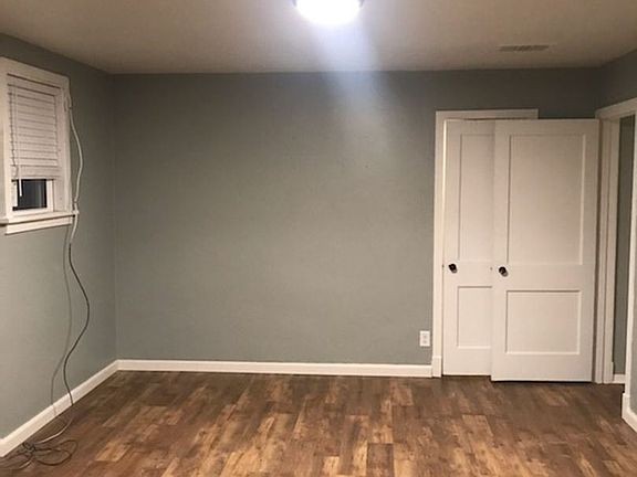 3rd image of 600 S Western Ave #11476316