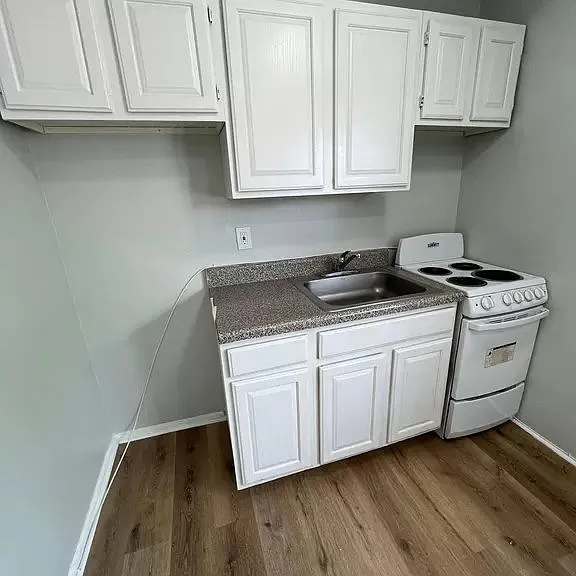 396 Stuyvesant Ave #15 — Photo 1