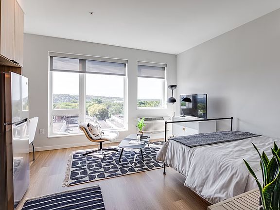 2nd image of 337 7th St W #520