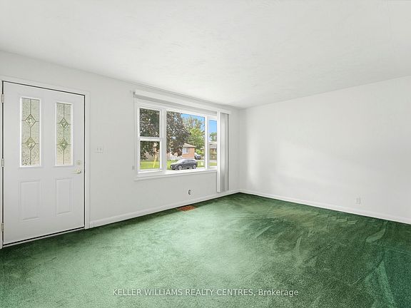 2nd image of 80 Lyndhurst St