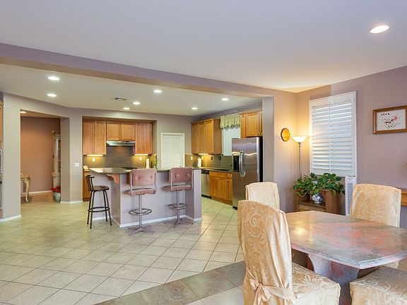5th image of 37353 Paintbrush Dr