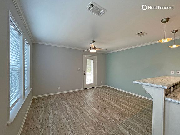 3rd image of 1001 S 10th St