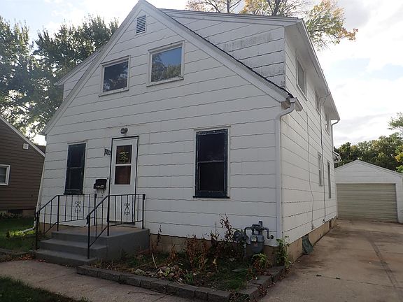 3rd image of 321 N 17th St