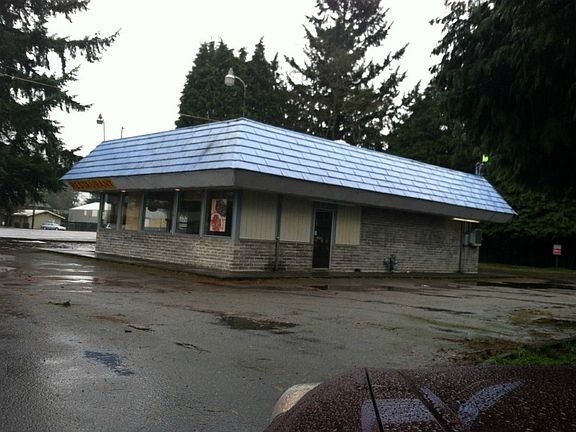 5th image of 9124 Veterans Dr SW