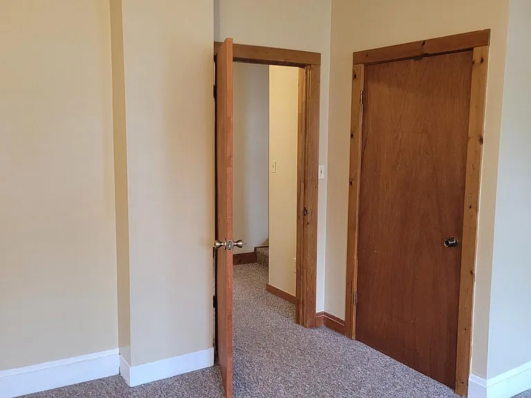 29 Walnut St #2 — Photo 4
