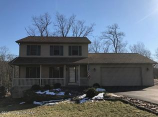 12 Rebel Hill Rd, Mountain Top, PA 18707