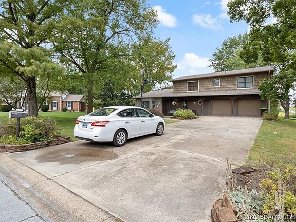 2nd image of 107 Country Place Dr