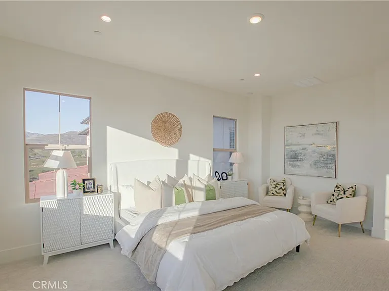 137 Oakstone — Photo 10