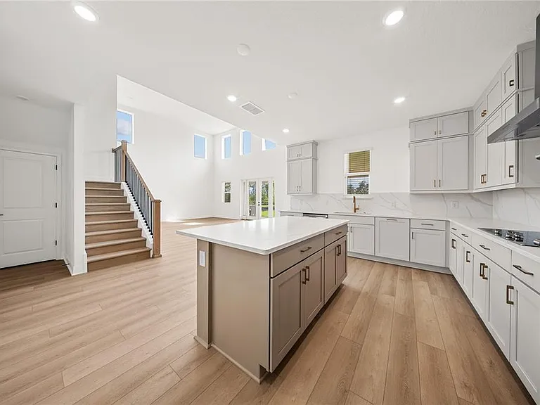 12890 Eureka Lemon Dr — Photo 16