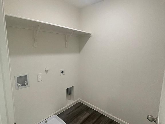 3rd image of 6224 Old Bridge Way