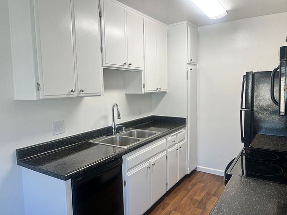2nd image of 2850 Adrian St APT 212