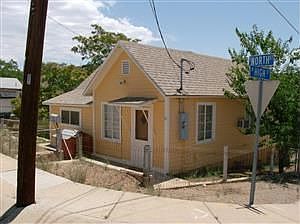 2nd image of 518 E North St