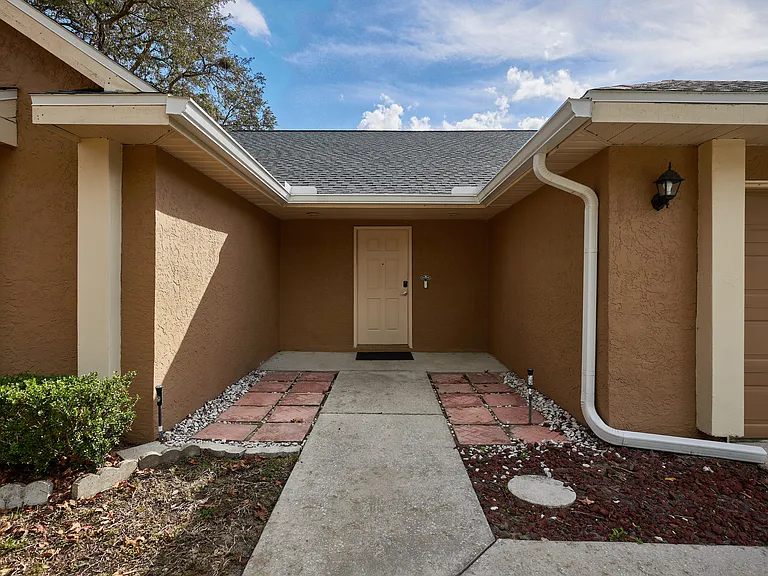 2602 Wrencrest Cir — Photo 36