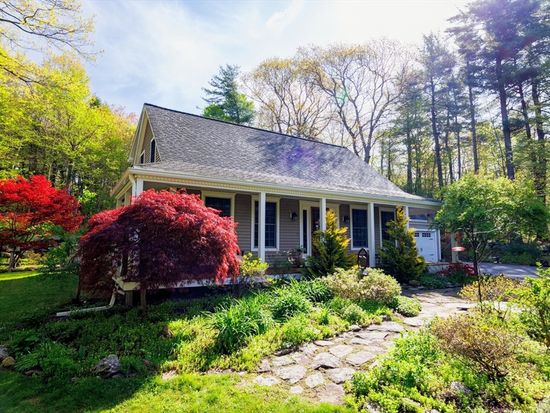 328 E County Rd, Rutland, MA 01543