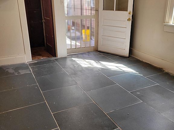 3rd image of 1315 Saint Philip St #1315A