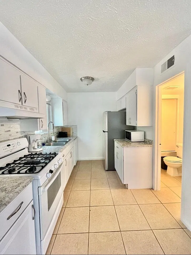6717 N Snowflake Dr — Photo 1