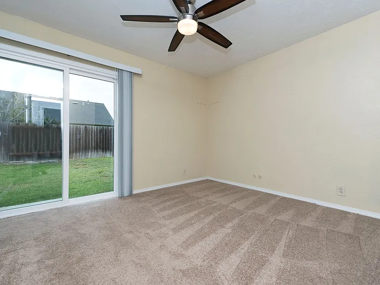 620 Myrtlewood Ct — Photo 7