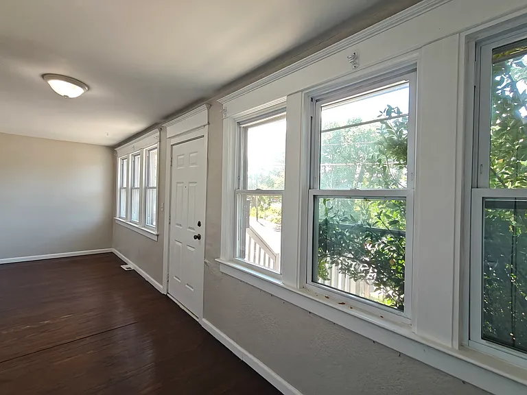 4 Pacific Ave #A — Photo 9