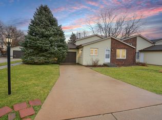 1701 King Dr APT A, Normal, IL 61761