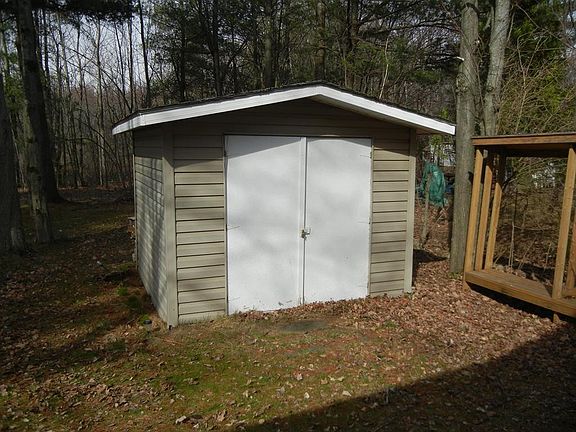 5th image of 43 Merrywood Dr