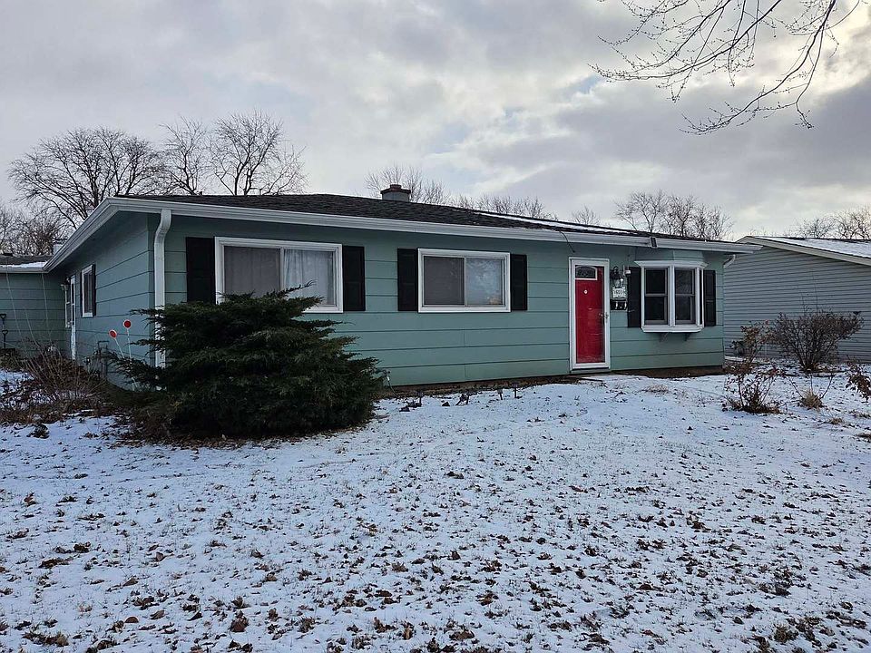 2nd image of 601 Ridgewood Rd