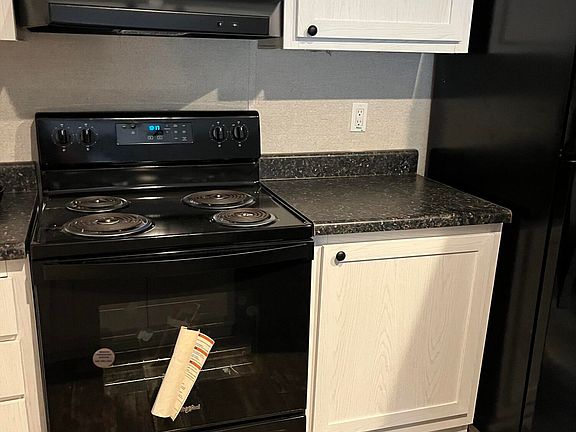 2nd image of 675 Pelican Roost Drive SW