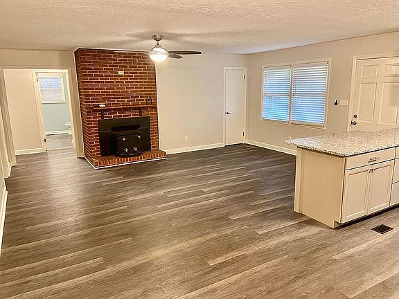 2nd image of 108 Woodhill Dr
