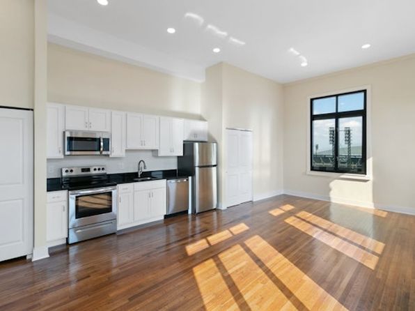 10 W Adams Ave APT 304
