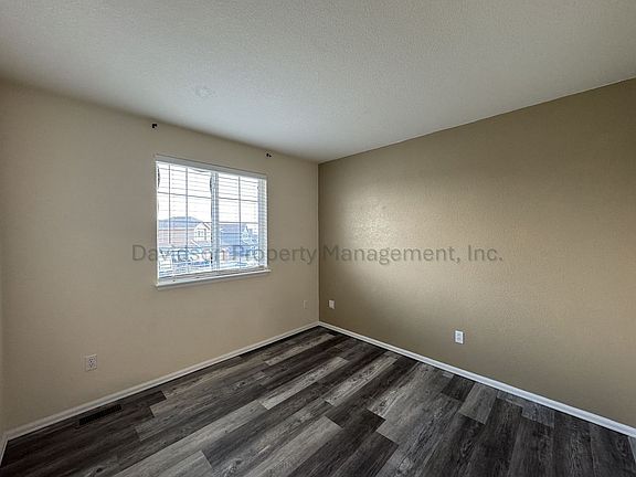 4th image of 5372 Arroyo St