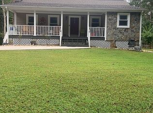 196 Flyroot Trl, Pickens, SC 29671