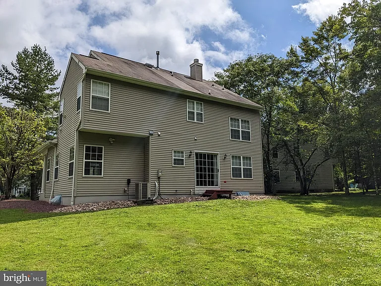 20 Cambridge Ct — Photo 27